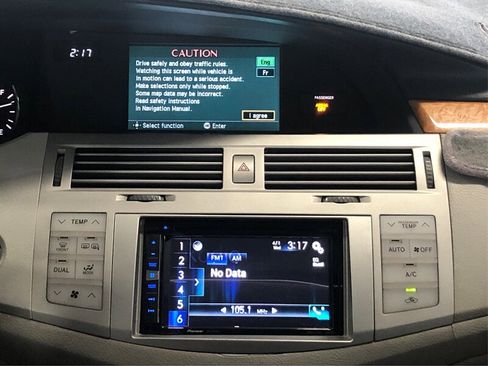 Used 2006 Toyota Avalon Limited image 13