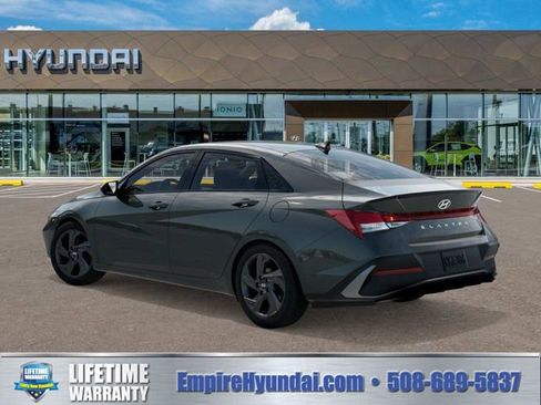 New 2026 Hyundai Elantra Sport image 5