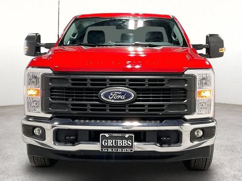 Used 2025 Ford F350 XL w/ XL Chrome Package RWD image 4