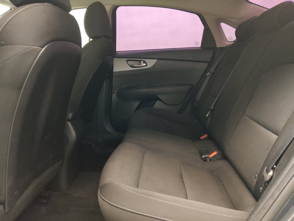 Used 2021 Kia Forte LXS FWD image 18