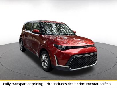 Used 2025 Kia Soul LX w/ LX Technology Package