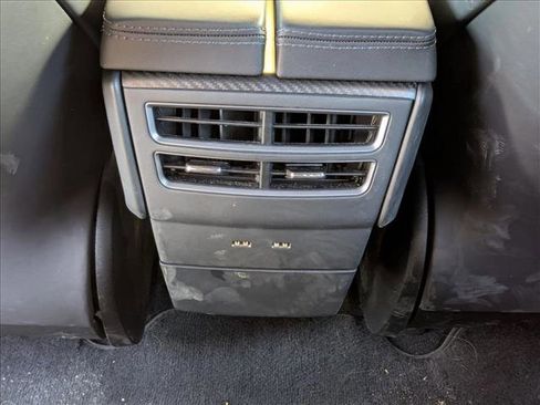 Used 2018 Tesla Model S 75D image 17