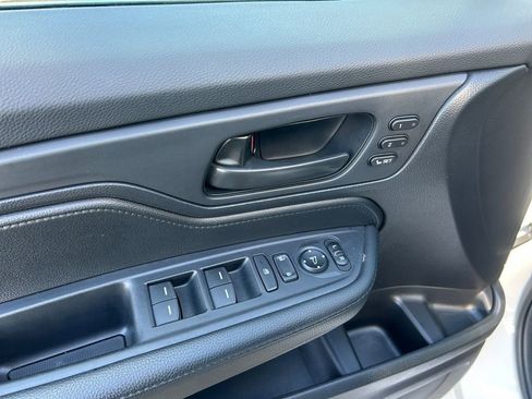 Used 2025 Honda Odyssey Sport-L image 23