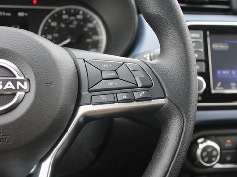 New 2025 Nissan Versa SV image 9