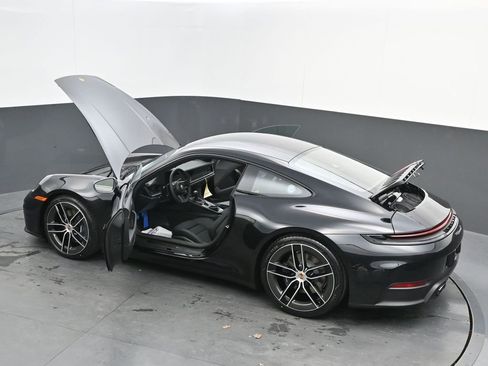New 2026 Porsche 911 Carrera T image 39