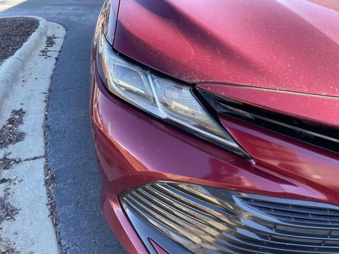 Used 2019 Toyota Camry LE image 16