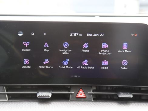 Used 2025 Kia Sportage SX Prestige image 5