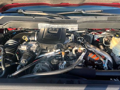 Used 2015 Chevrolet Silverado 2500 High Country w/ Duramax Plus Package image 10