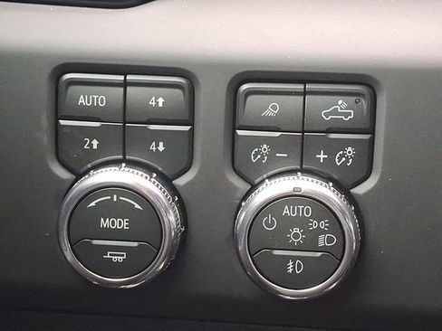 New 2026 GMC Sierra 1500 AT4 w/ AT4 Premium Package image 20