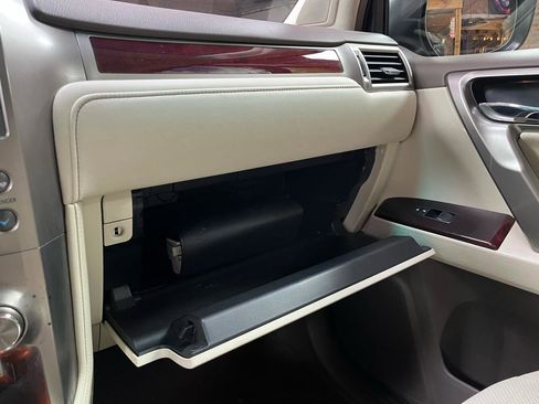 Used 2015 Lexus GX 460 w/ Premium Package AWD/4WD image 20