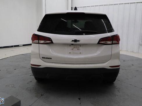 Used 2023 Chevrolet Equinox LS w/ LS Convenience Package image 6