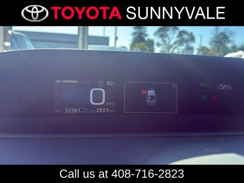 Used 2020 Toyota Prius Prime Limited FWD image 3