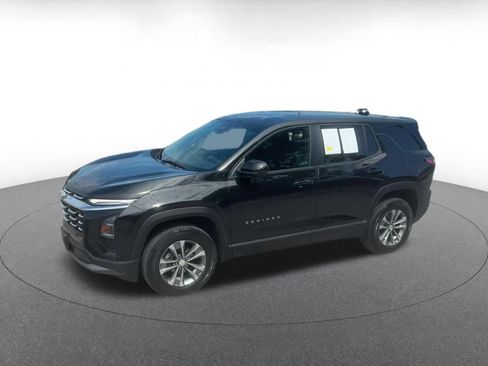 Used 2025 Chevrolet Equinox LT FWD image 8
