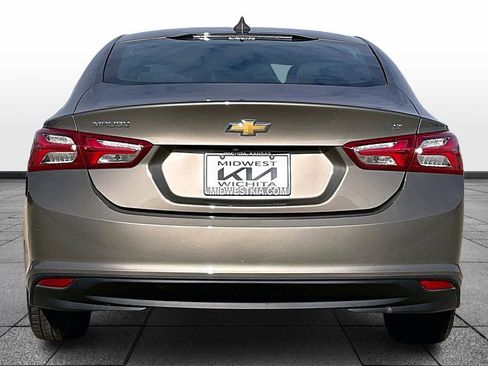 Used 2020 Chevrolet Malibu LT image 4