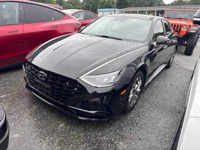 Used 2021 Hyundai Sonata SEL w/ Convenience Package