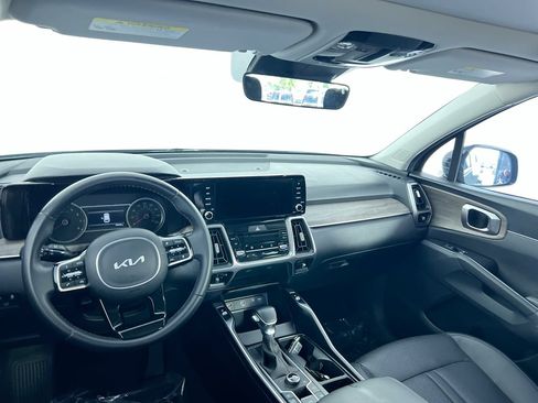 Certified 2023 Kia Sorento X-Line EX AWD/4WD image 26
