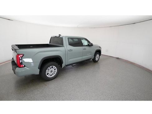 New 2025 Toyota Tundra SR5 w/ SR5 Premium Package AWD/4WD image 9