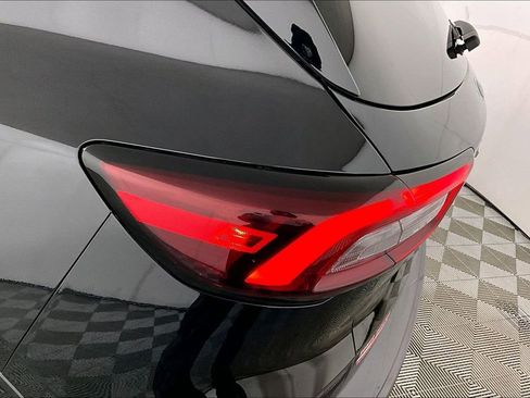 Used 2024 Ford Escape ST-Line image 28