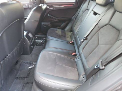 Used 2015 Porsche Macan S AWD/4WD image 27