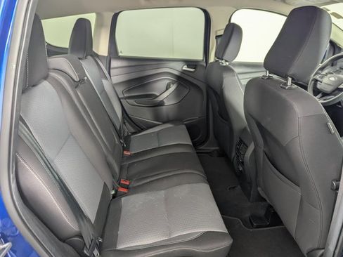 Used 2018 Ford Escape SE image 19