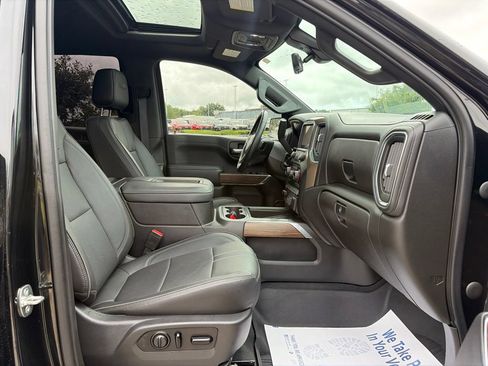 Used 2021 Chevrolet Silverado 1500 High Country w/ Technology Package AWD/4WD image 33