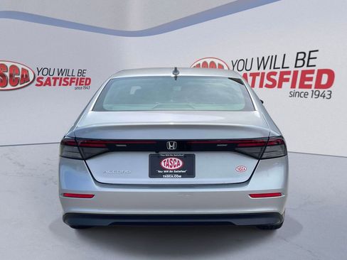 Used 2023 Honda Accord LX image 7