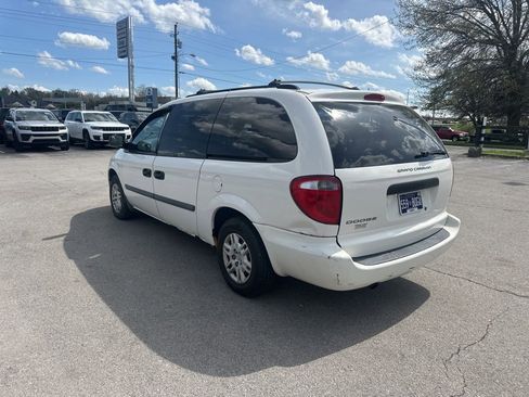 Used 2007 Dodge Grand Caravan SE w/ Popular Equipment Group I image 4