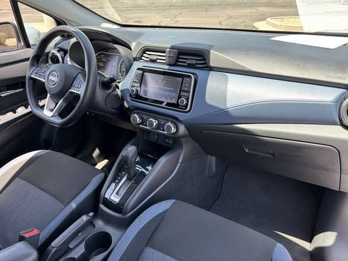 Used 2025 Nissan Versa SV FWD image 11