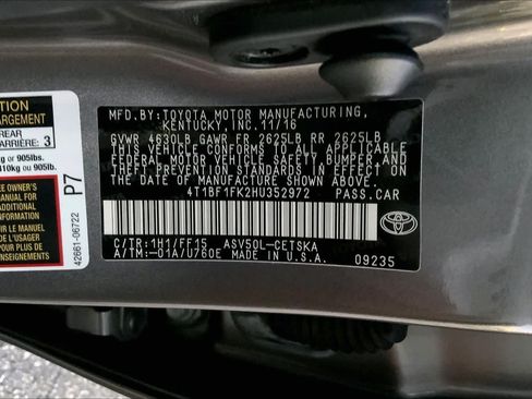 Used 2017 Toyota Camry SE FWD image 31