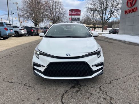 Certified 2024 Toyota Corolla SE image 8