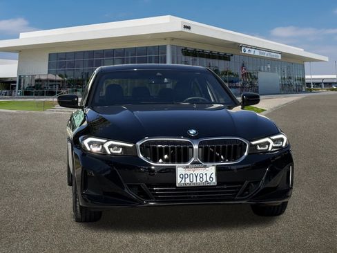 Used 2025 BMW 330i Sedan w/ Convenience Package image 3