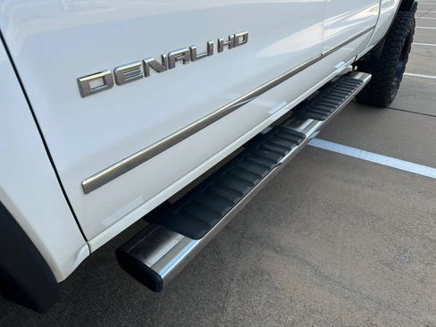 Used 2015 GMC Sierra 3500 Denali AWD/4WD image 4