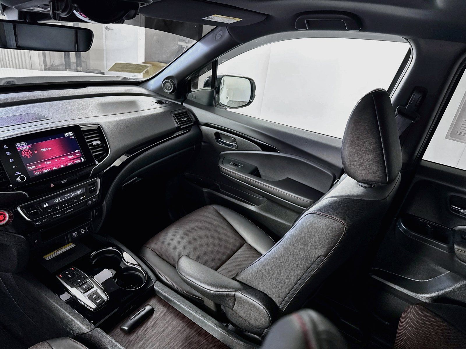 Used 2023 Honda Ridgeline Black Edition image 24