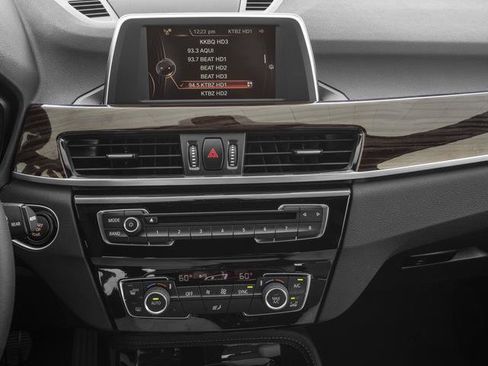 Used 2018 BMW X1 xDrive28i image 7