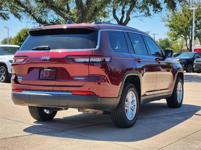 Certified 2024 Jeep Grand Cherokee L Laredo AWD/4WD image 7