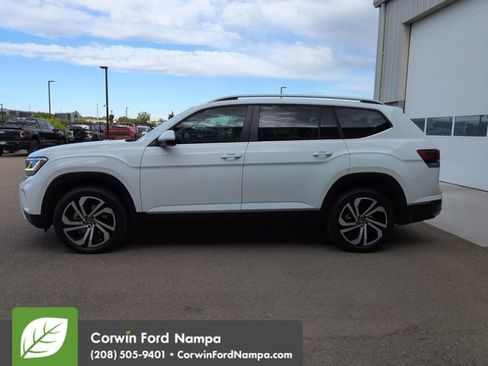 Used 2022 Volkswagen Atlas SEL AWD/4WD image 6