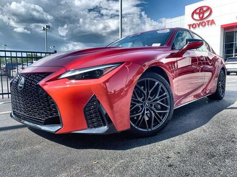 Used 2023 Lexus IS 500 RWD image 4
