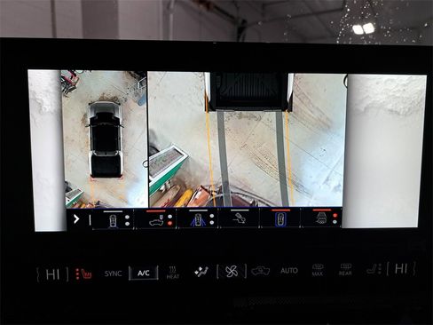 New 2025 GMC Hummer EV 3X image 36