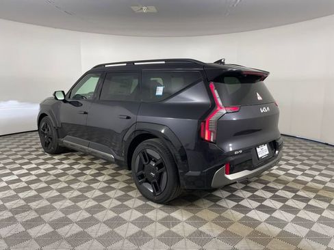 New 2026 Kia EV9 GT-Line image 5
