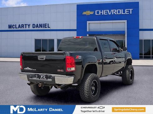 Used 2011 GMC Sierra 1500 SLE w/ Power Tech Package AWD/4WD image 5