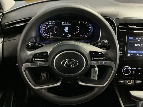 Used 2023 Hyundai Tucson SE AWD/4WD image 17