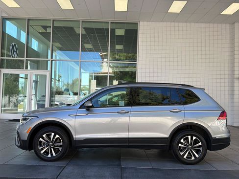 Certified 2022 Volkswagen Tiguan S FWD image 2