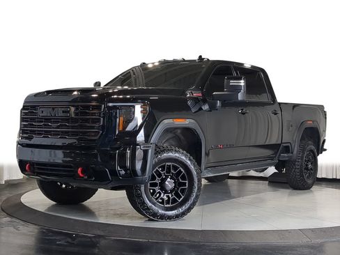 Used 2025 GMC Sierra 2500 AT4X AWD/4WD image 1