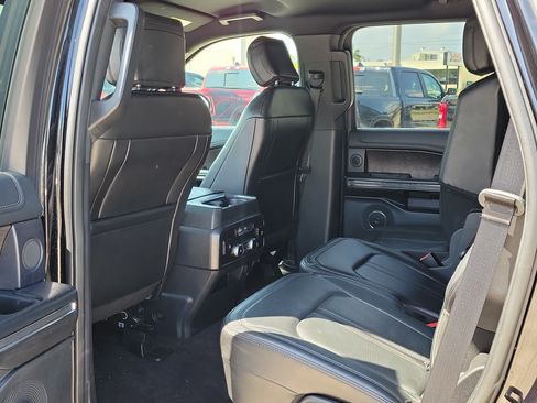 Used 2020 Ford Expedition Limited RWD image 14
