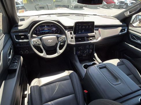 Used 2024 Chevrolet Tahoe Z71 w/ Luxury Package AWD/4WD image 24