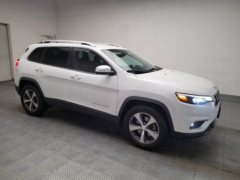 Used 2019 Jeep Cherokee Limited AWD/4WD image 11