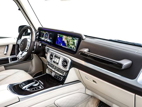 Certified 2021 Mercedes-Benz G 63 AMG 4MATIC image 17
