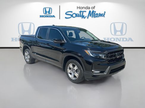 Certified 2025 Honda Ridgeline RTL image 1