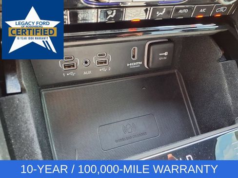 Used 2022 Jeep Grand Cherokee Overland w/ Luxury Tech Group IV AWD/4WD image 14