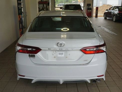 Used 2024 Toyota Camry SE FWD image 14
